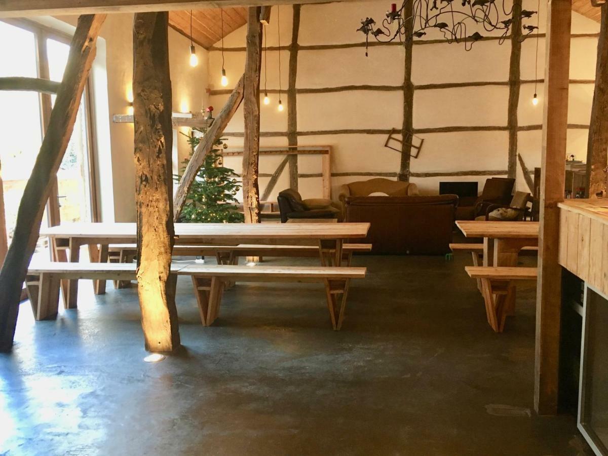 Hotel Au Romain Heyd Екстериор снимка